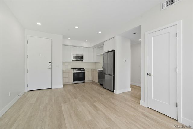 3281 Airport Road C207, Boulder, CO 80301