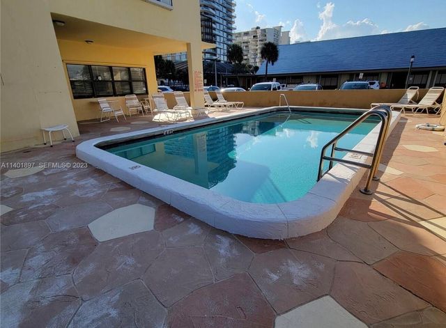 801 N Ocean Boulevard 802, Pompano Beach, FL 33062