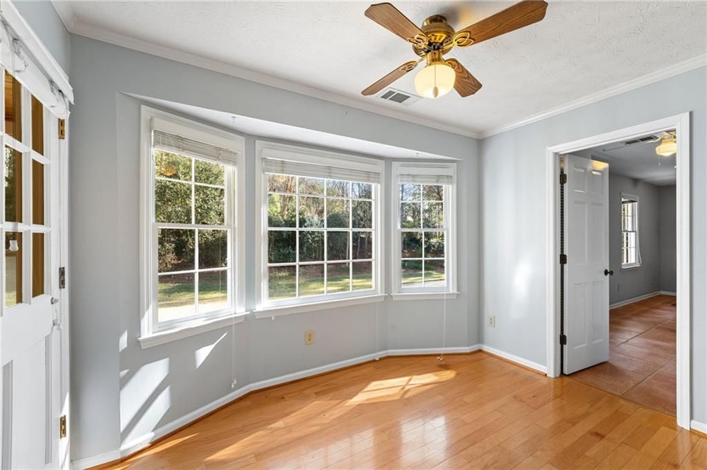 Image 10 of property listing at 2648 Ravenoaks Place, Marietta, GA 30062