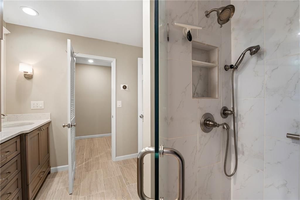 Image 21 of property listing at 2648 Ravenoaks Place, Marietta, GA 30062