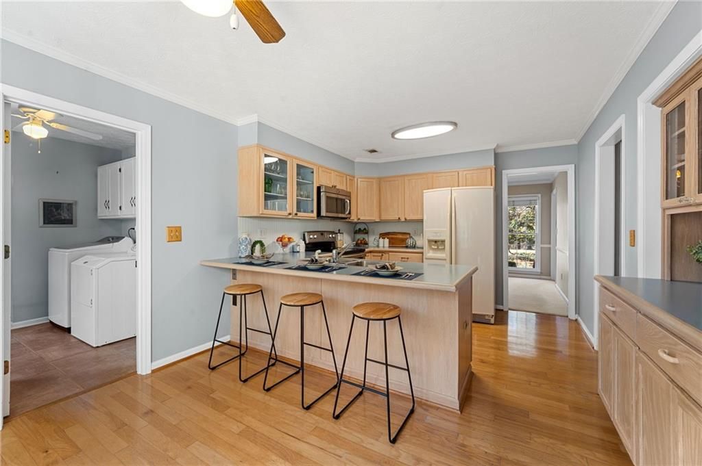 Image 8 of property listing at 2648 Ravenoaks Place, Marietta, GA 30062