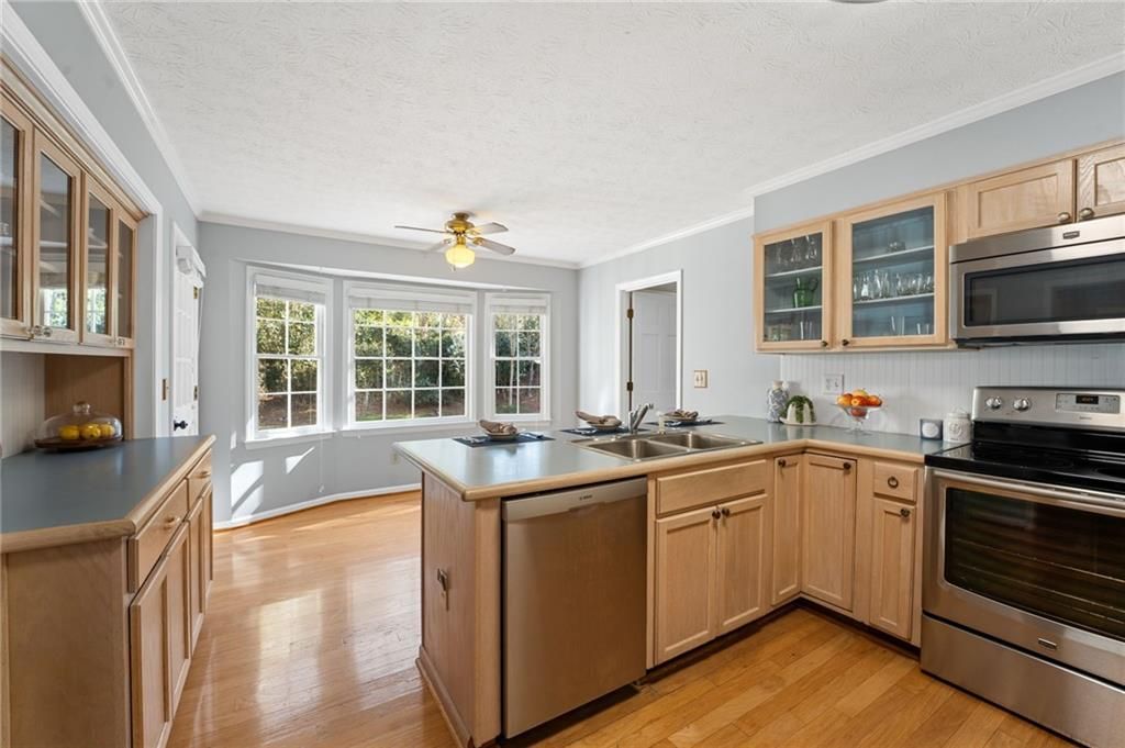 Image 9 of property listing at 2648 Ravenoaks Place, Marietta, GA 30062