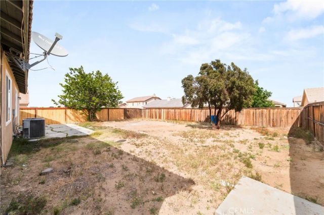 13579 Thunderbird, Victorville, CA 92392