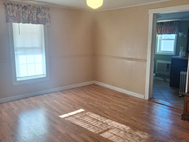 32 N Bradley Rd, Lawrenceburg, TN 38464