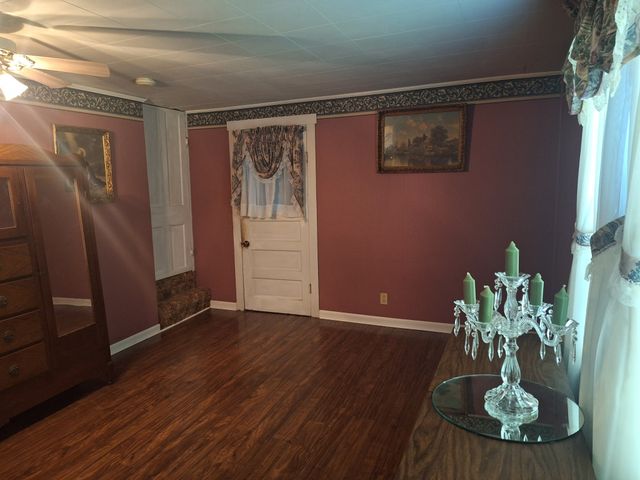 32 N Bradley Rd, Lawrenceburg, TN 38464