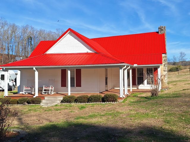 32 N Bradley Rd, Lawrenceburg, TN 38464