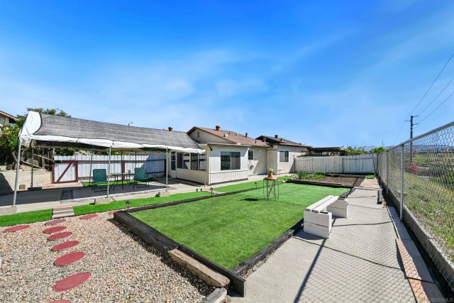 4517 Quailridge Dr, Oceanside, CA 92056