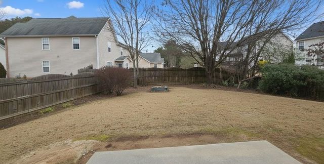 623 Hawthorn Lane, Grayson, GA 30017