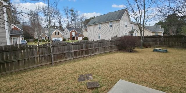 623 Hawthorn Lane, Grayson, GA 30017