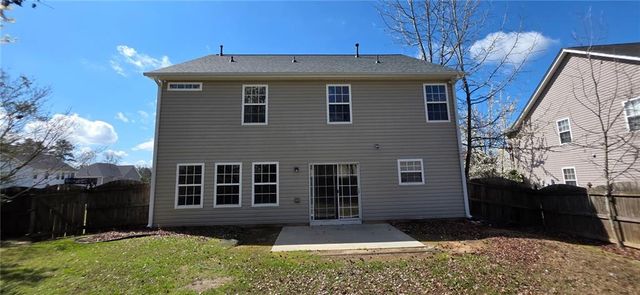 623 Hawthorn Lane, Grayson, GA 30017