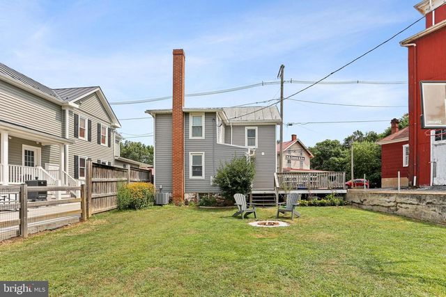 102 WOODSBORO CREAGERSTOWN RD, Woodsboro, MD 21798