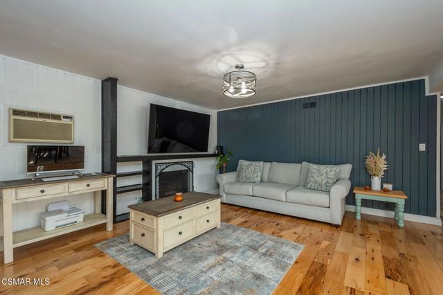 3305 Henry Drive, Newbury Park, CA 91320