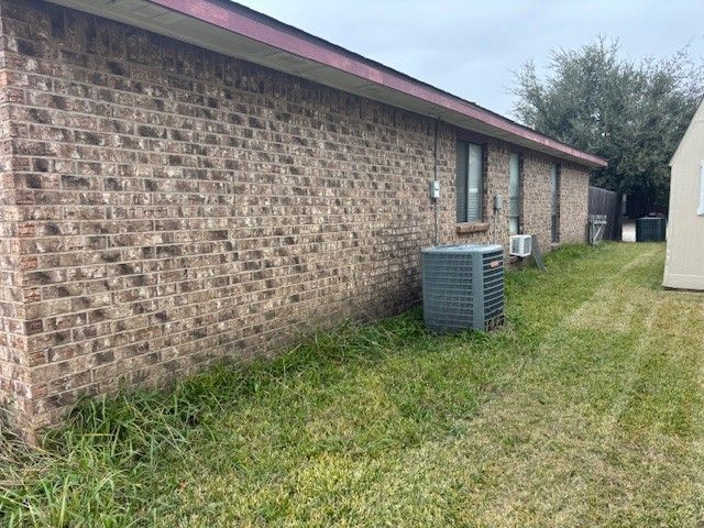 3619 Parkmont Street, Mesquite, TX 75150