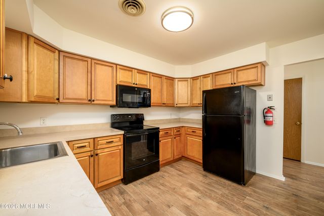 8A Portsmouth Street 54B, Whiting, NJ 08759