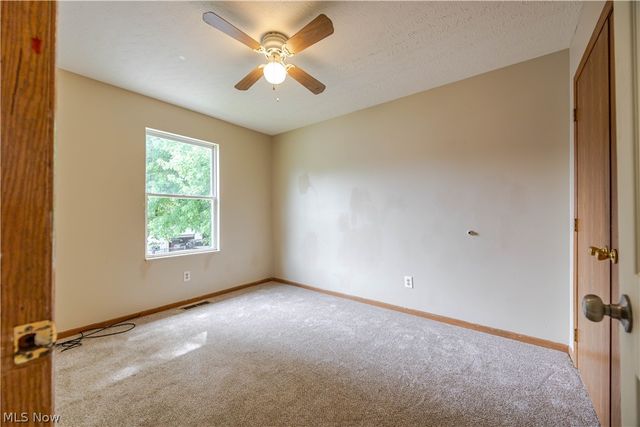 1404 Lakeview Avenue, Cleveland, OH 44112