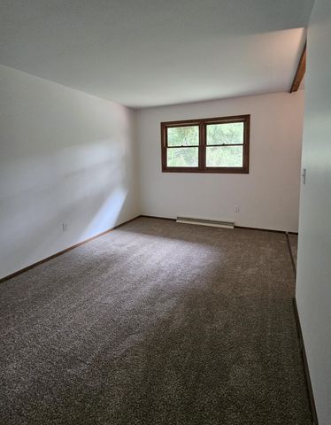 2721 N Jongkind Park Drive, La Porte, IN 46350