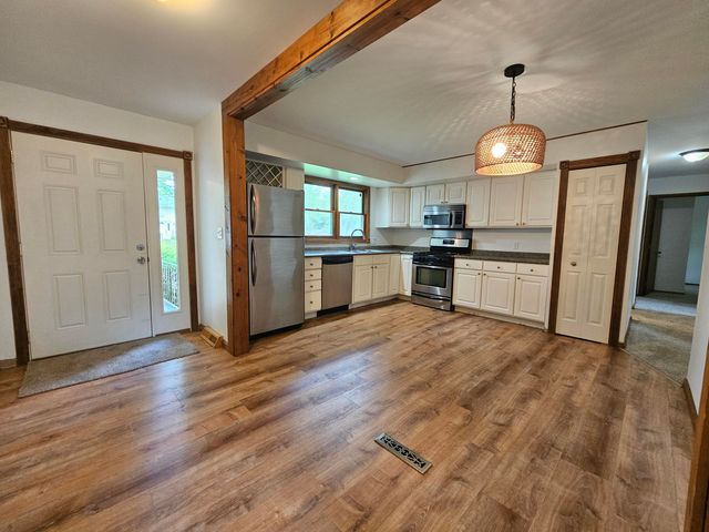 2721 N Jongkind Park Drive, La Porte, IN 46350