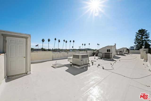 1338 Harvard Street A, Santa Monica, CA 90404