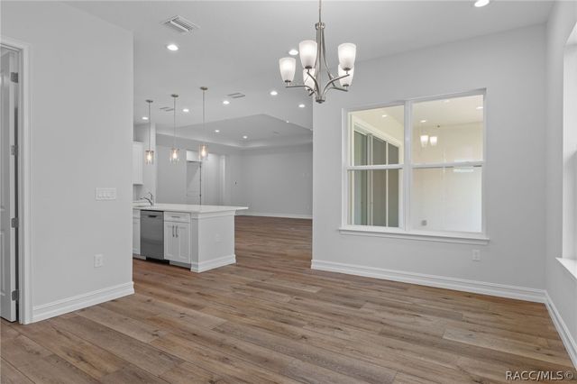 6671 Summit View Drive, Brooksville, FL 34601