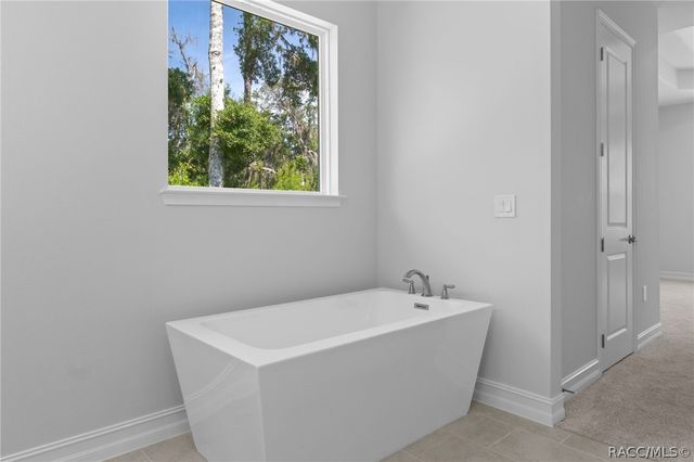 6671 Summit View Drive, Brooksville, FL 34601