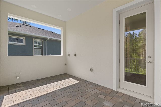 6671 Summit View Drive, Brooksville, FL 34601