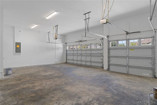 6671 Summit View Drive, Brooksville, FL 34601