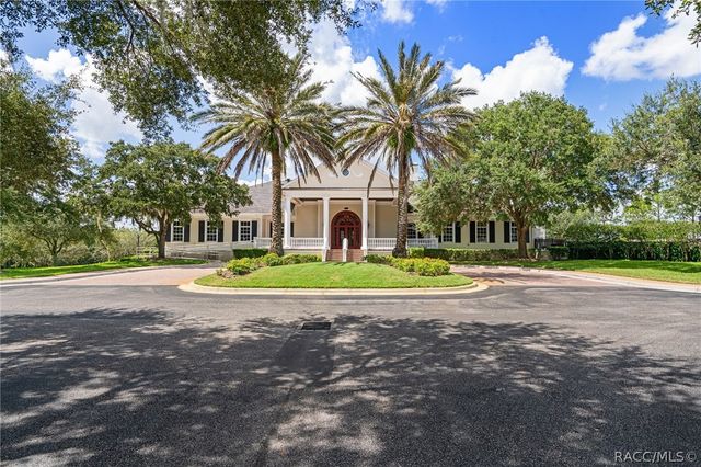 6671 Summit View Drive, Brooksville, FL 34601