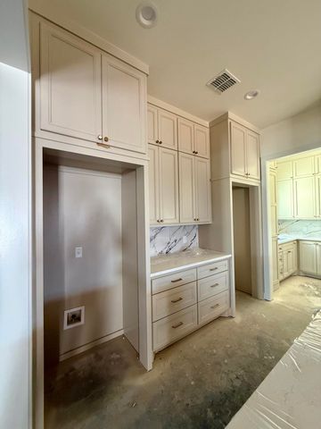 14807 Oxford Avenue, Lubbock, TX 79423