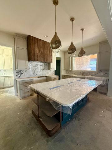 14807 Oxford Avenue, Lubbock, TX 79423