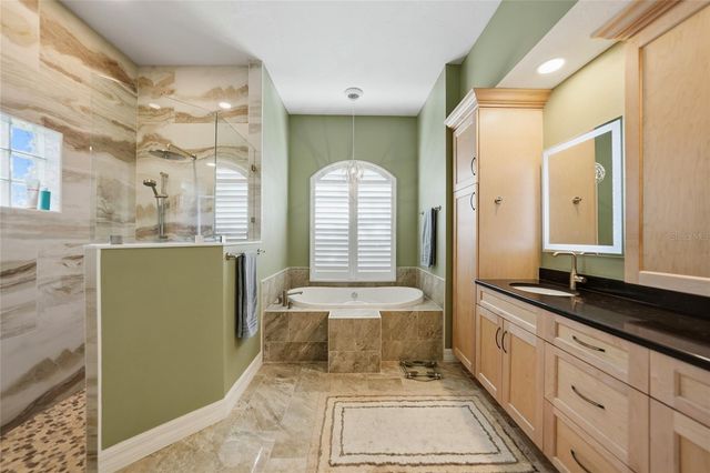 3878 ROYAL HAMMOCK BOULEVARD, Sarasota, FL 34240