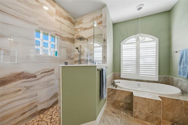 3878 ROYAL HAMMOCK BOULEVARD, Sarasota, FL 34240