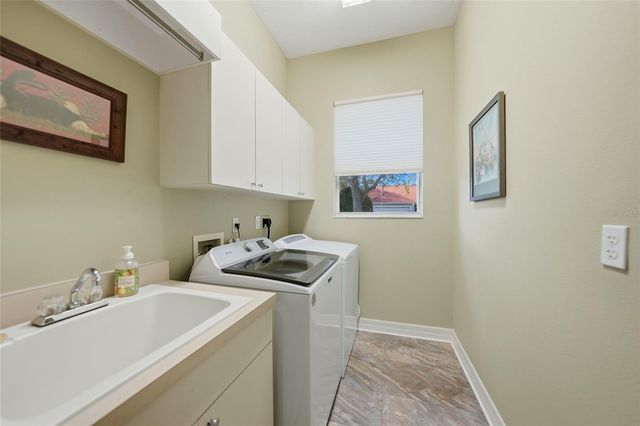 3878 ROYAL HAMMOCK BOULEVARD, Sarasota, FL 34240