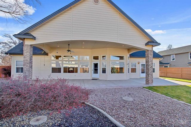 2297 N Chandra Way, Meridian, ID 83642