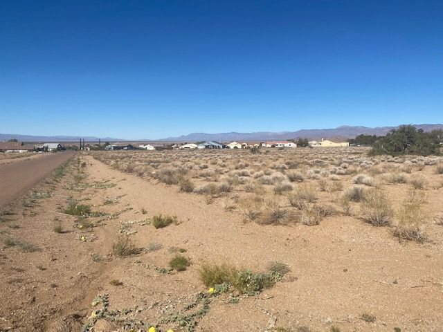 7535 E Cayuse Drive, Kingman, AZ 86401