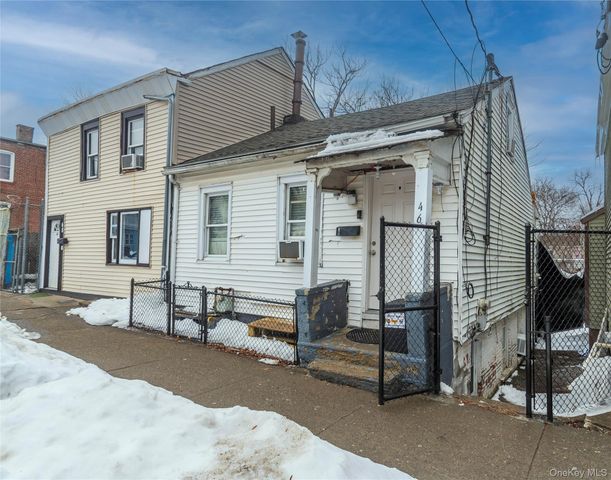 46 Hasbrouck Street, Newburgh, NY 12550
