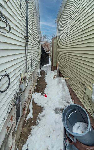 46 Hasbrouck Street, Newburgh, NY 12550