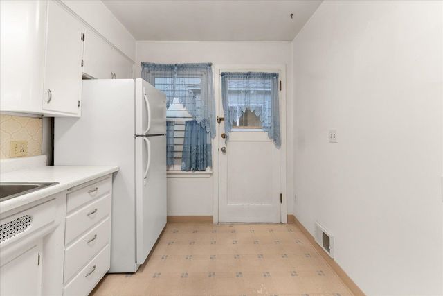 611 E 23rd Ave, Spokane, WA 99203