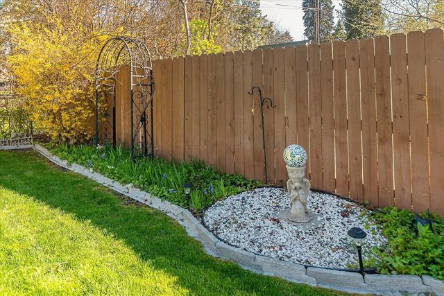 611 E 23rd Ave, Spokane, WA 99203