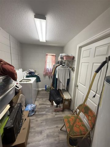 719 E GEORGIA AVENUE, Deland, FL 32724