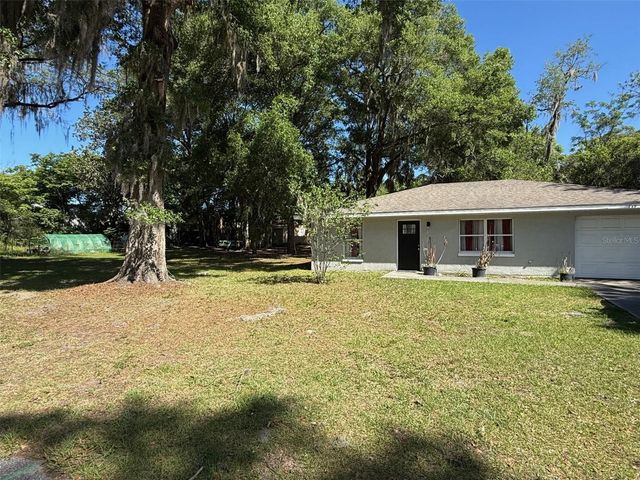 719 E GEORGIA AVENUE, Deland, FL 32724