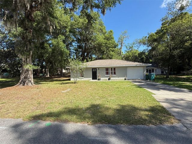 719 E GEORGIA AVENUE, Deland, FL 32724