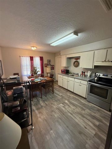 719 E GEORGIA AVENUE, Deland, FL 32724