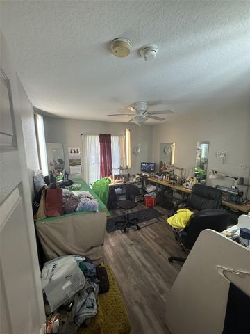 719 E GEORGIA AVENUE, Deland, FL 32724