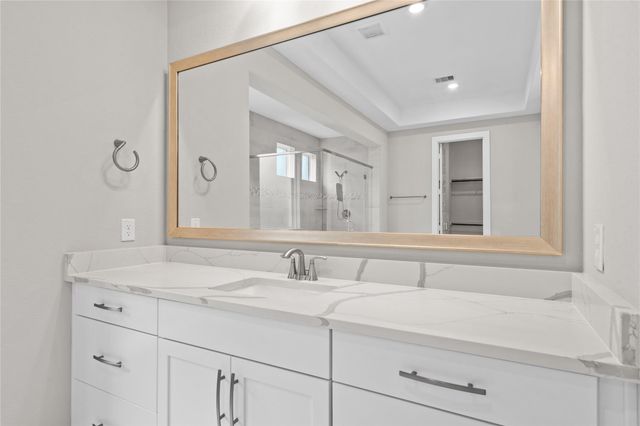 11 Victorian Run, Sugar Land, TX 77498