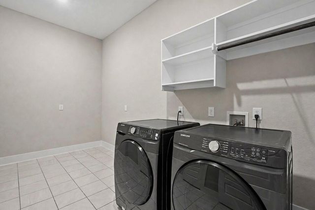 11 Victorian Run, Sugar Land, TX 77498