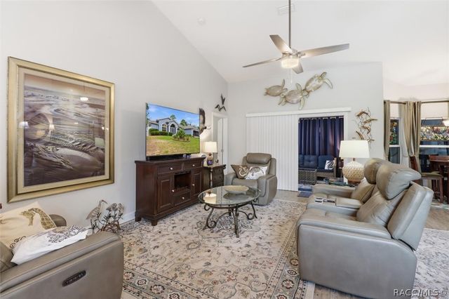 7232 N Ripley Drive, Dunnellon, FL 34433