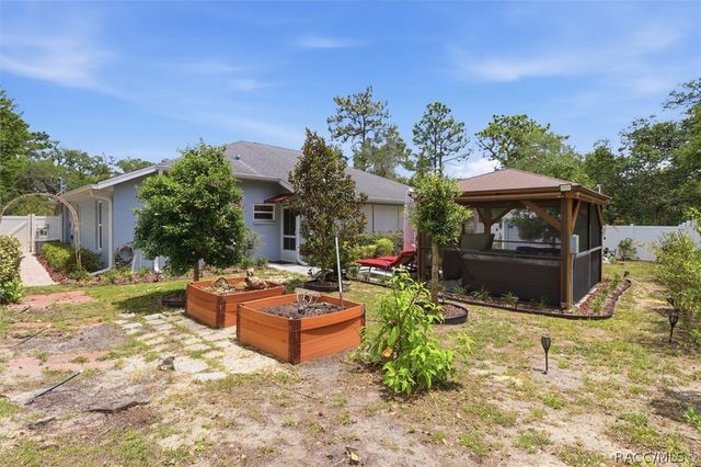 7232 N Ripley Drive, Dunnellon, FL 34433