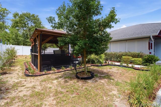 7232 N Ripley Drive, Dunnellon, FL 34433