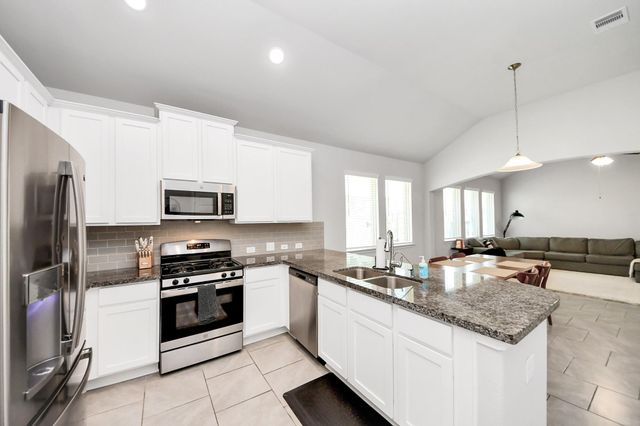 2819 Painted Sunrise Trail, Houston, TX 77045