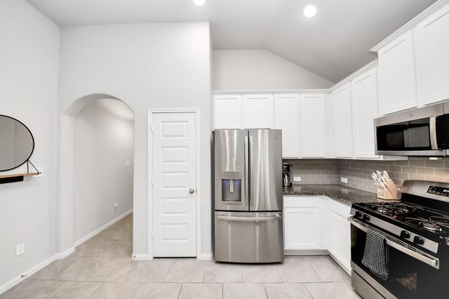 2819 Painted Sunrise Trail, Houston, TX 77045